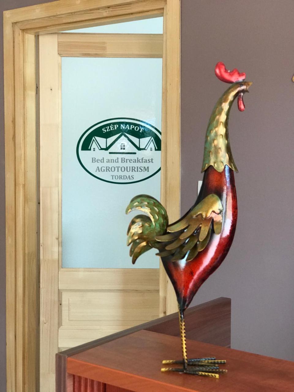 Szép Napot Vendégház Hotel Tordas Kültér fotó